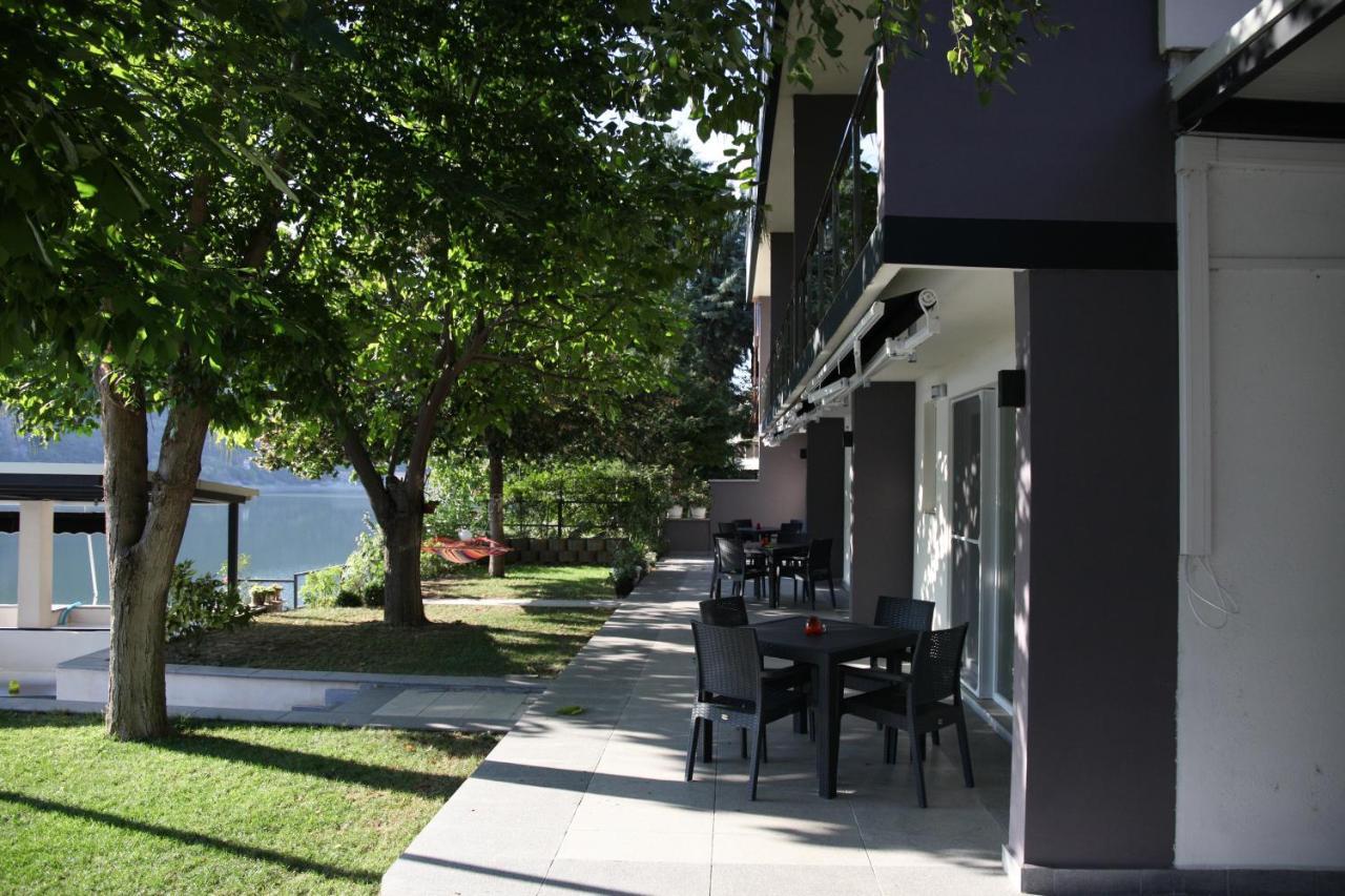 Villa Tikvesh Lake Kavadarci Esterno foto
